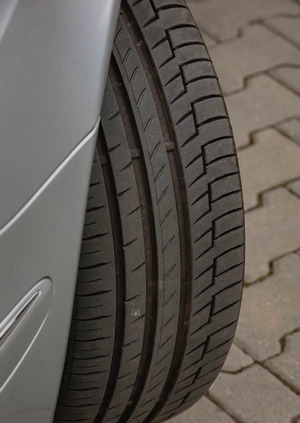 Mercedes-Benz Klasa E cena 79000 przebieg: 168000, rok produkcji 2005 z Kłodzko małe 781
